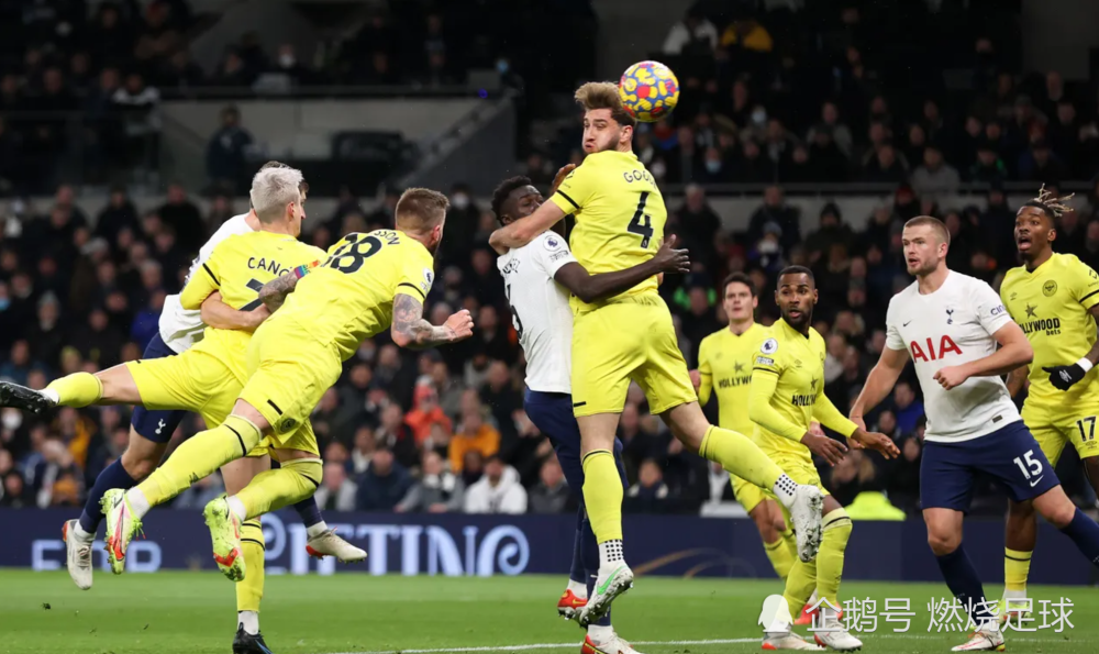  凯恩达成英超百球里程碑，热刺主场击败埃弗顿  