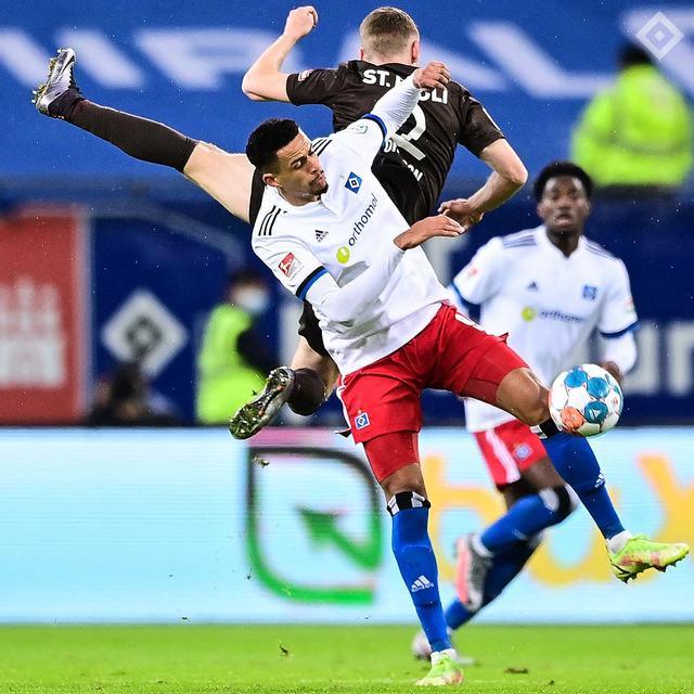  德甲争四白热化，四队分差缩小至两分  