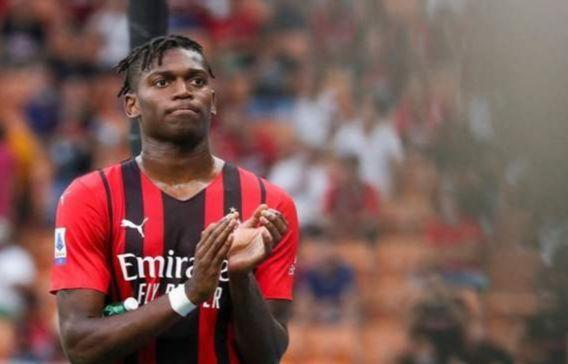  AC米兰绝杀佛罗伦萨，皮奥利赛后盛赞莱奥  