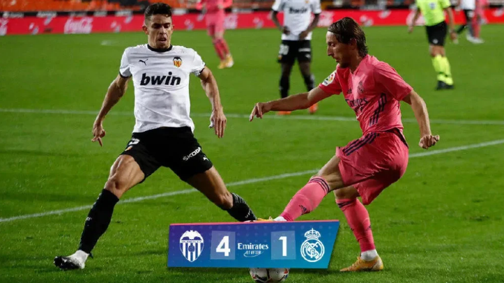  图卢兹门将乌龙送礼葬送平局  